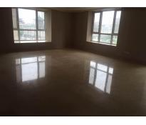 天津大都汇天汇广场写字楼中等装修265㎡