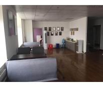 远洋国际商务写字楼中等装修105㎡