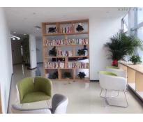 融侨中心写字楼中等装修300㎡