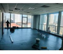 天津国际金融中心写字楼中等装修200㎡