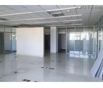 新天地大厦写字楼中等装修300㎡