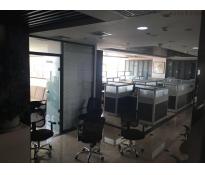 富裕中心0精装修150㎡