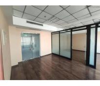 创智大厦写字楼中等装修157㎡