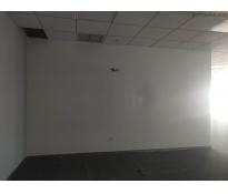 富力中心写字楼中等装修353㎡