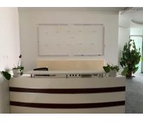 远洋国际中心写字楼中等装修242㎡