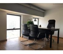 君隆广场写字楼中等装修160㎡