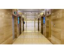 新华国金中心写字楼中等装修160㎡